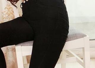 3Agirl女郎 – 换个角度看盈盈的白羽白丝,她的美图合集还是让人欲罢不能。