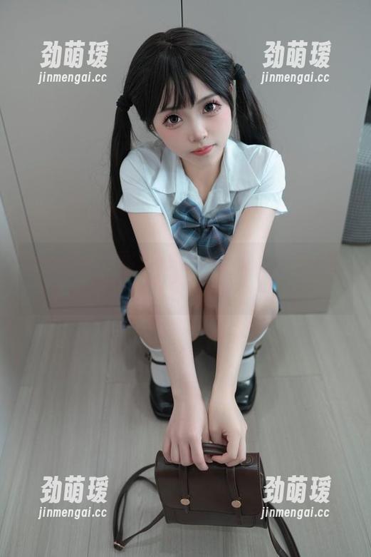 Bangni邦尼 Bangni邦尼的厨娘风采,是否该去下载一份新技能呢?