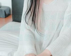 网盘里，Hizzy(히지)的SelfSatisfaction合集果然值得一看，尤其那个……啊，随便说说吧！
