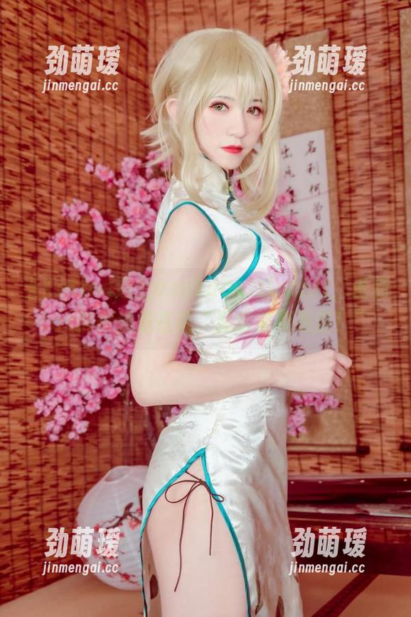 Kettoe 当Kettoe遇上asukabattlesuit,最新cos搞得像是在说“服装需要强度!”