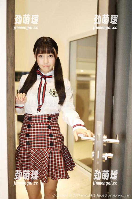 MyGirl美媛馆-Love陆瓷 MyGirl美媛馆 - 短裙季节,Love陆瓷的美图,让我疑惑短裙能否征服整个夏天?