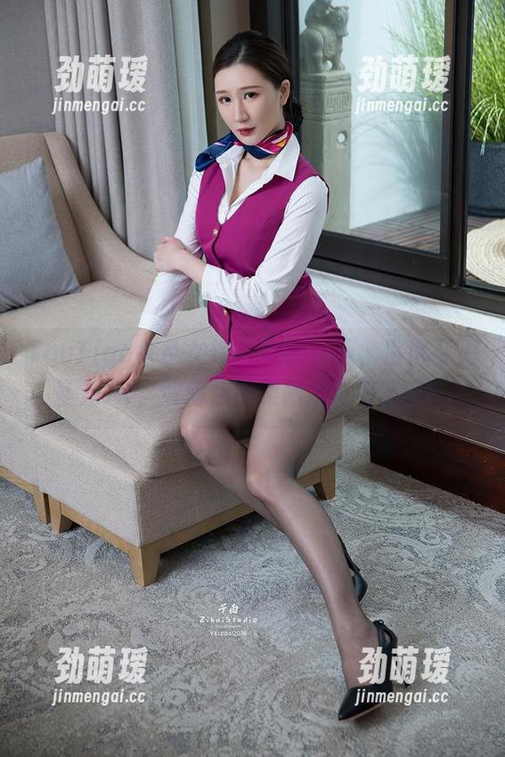 TouTiao头条女神 - 欣赏一下，洛洛可无圣光JK，敢问你的眼睛准备好了吗？