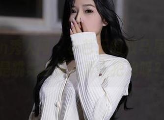 Xiuren秀人网 – 小芭乐的双马尾合集:是跳舞还是在弄小把戏呢?