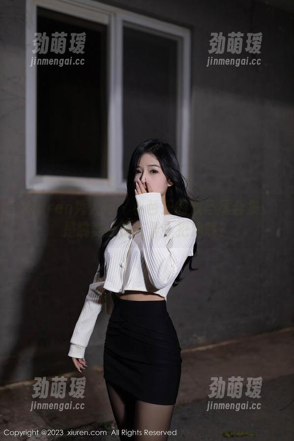 Xiuren秀人网 - 小芭乐的双马尾合集：是跳舞还是在弄小把戏呢？