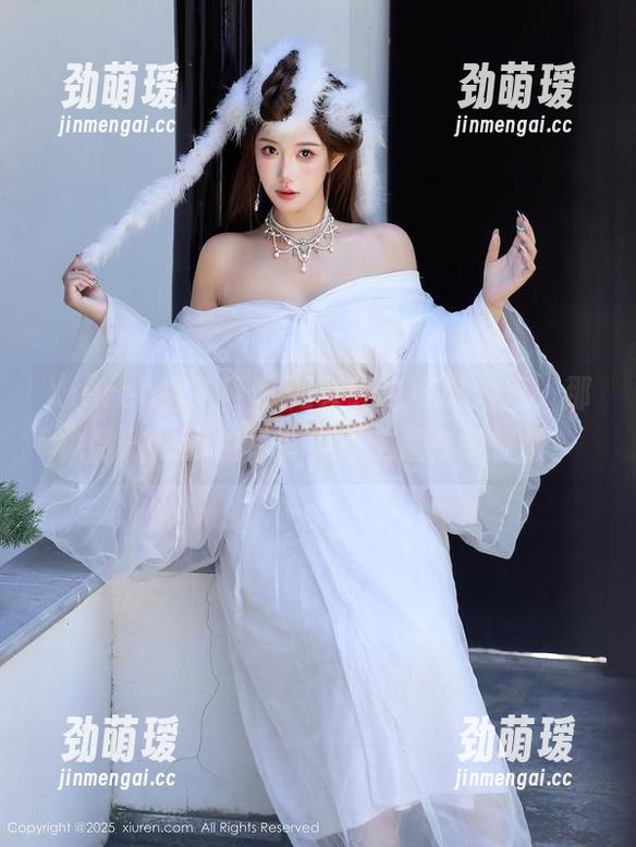 Xiuren秀人网 - 如果纯白可以发声，那徐微微mia的写真集肯定是在唱快板！