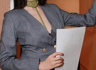 Xiuren秀人网 – 虞姬儿的泳池写真，壁纸里藏了点什么玄机？