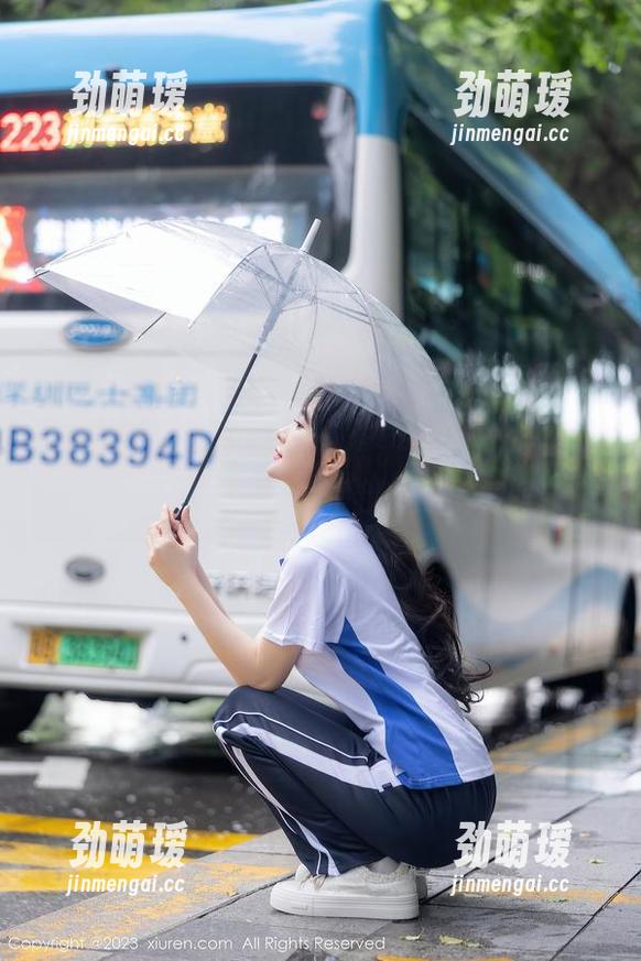 Xiuren秀人网 - 精选陈雅漫VICKY的裤里丝写真，难道这是我想的裤衩吗？