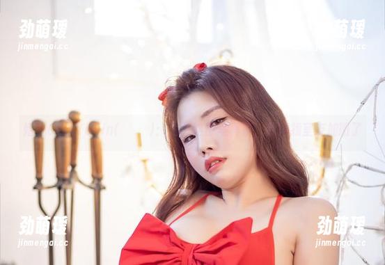 婚礼02，Yebin(전예빈)：为了这份写真集，我得找室友加班了