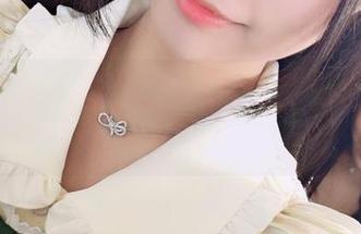 套图里的Wendy，熊熊怎么这么会放电？我有点受不了…