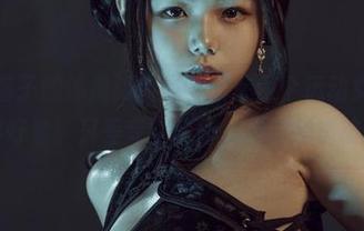 看七月喵子的体操服作品，原来做个运动女孩就是穿得好看！只差专业动作，但花样能被赞！