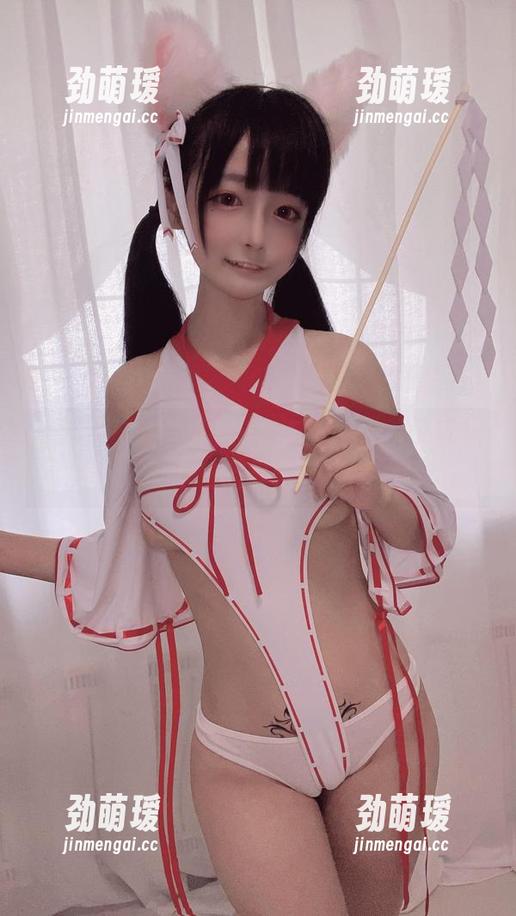 更新！佳佳好难啊化身魅魔，今天又玩起了隐秘的换装游戏！