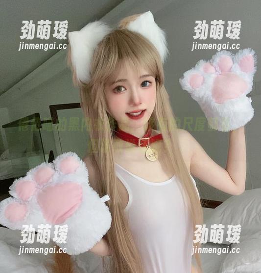 倦倦喵 倦倦喵的黑内衣作品:该有的尺度都有,但谁敢说话呢?