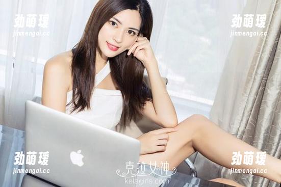 克拉女神-依娜丝 克拉女神 - 图包推荐必踩!依娜丝的水手服时不时把我带到青春回忆里,就这,喜欢!