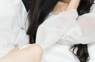 克拉女神 – 与奶牛共舞——忆之的醉人美图合集