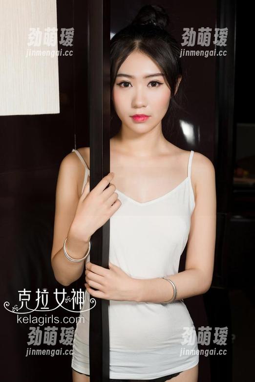 克拉女神 - 芝月的白色作品集真是让人思绪万千，是要反思人生吗？