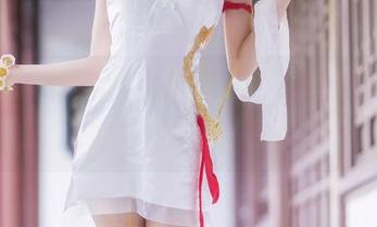 大凤礼服合集,喵糖映画这次真是用心了,虽然我还是没搞懂怎么穿出那种气场。