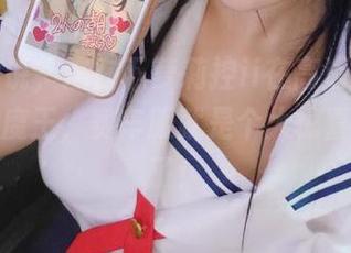 不是我说，这在下萝莉控ii在高清图册里扮演的魔王，赛车服就是个大惊喜，受不了！