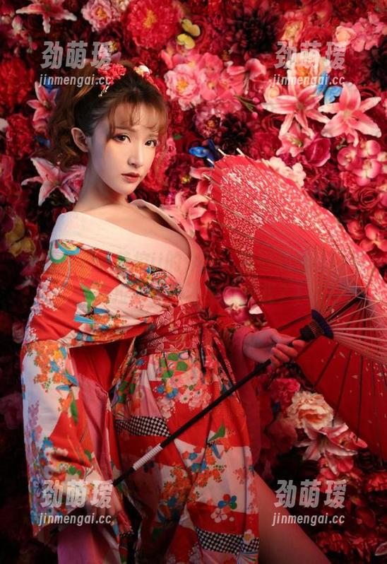 在下萝莉控ii 看着在下萝莉控ii的作品,我好想自己也装扮成拉克丝,谁来教教我?!