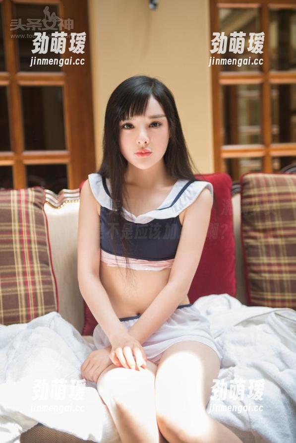 头条女神 - 申美嫣的少女写真，满满少女心？是不是应该加点糖啊？