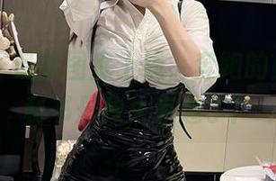 微密圈 – 最新图库上线，奔跑的晶骡子的秘书形象太有趣了！