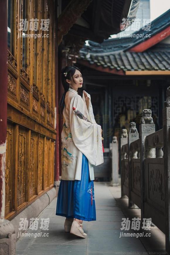 如月灰的原图牛仔裤太会穿，我只有一个字说完，咋能有这么多图集！