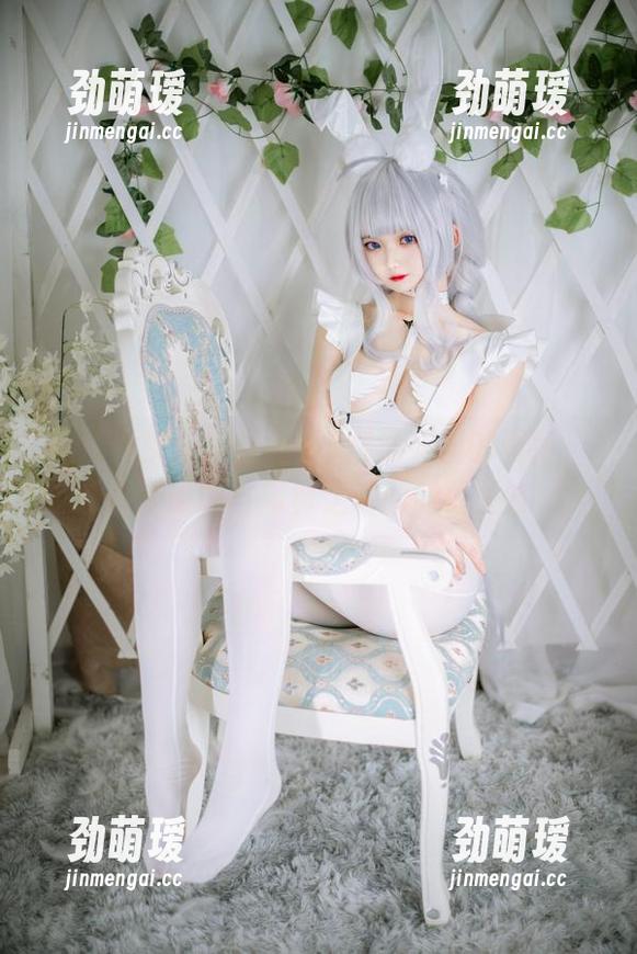 封疆疆v 恬淡而撩人,封疆疆v在泳装里的画面,感受这原图与写真之间的微妙关系。