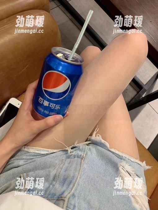 微密圈 - 小仙女ELaine的最新写真，呜呜，这清纯炸弹又来了。