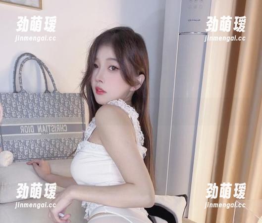 小小奶瓶儿 私拍里的小小奶瓶儿,夏天竟是这种味道
