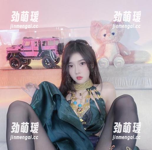 小小奶瓶儿的定制制约：死心塌地当丝带女友图集