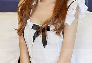 尤蜜荟 – 在艾小青的少女合集里，你会想：真有这么奇怪的审美吗？