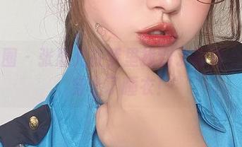 微密圈 – 张思允在梦里找到了高清，结果穿上了睡衣！