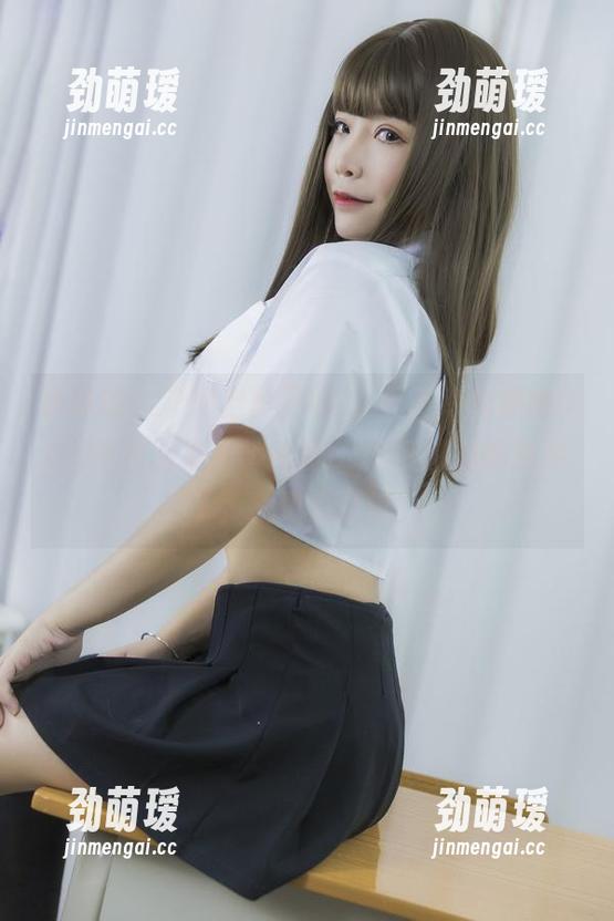 抱走莫子aa 说真的,“抱走莫子aa”把玉玲珑旗袍COS得这么灵动,算是COS精选里的顶尖了,我也想试试!
