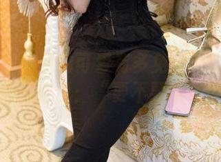 推女郎 – 杨伊的可爱有多免费？套图里的每个表情都在说：“要不要集体中招？”