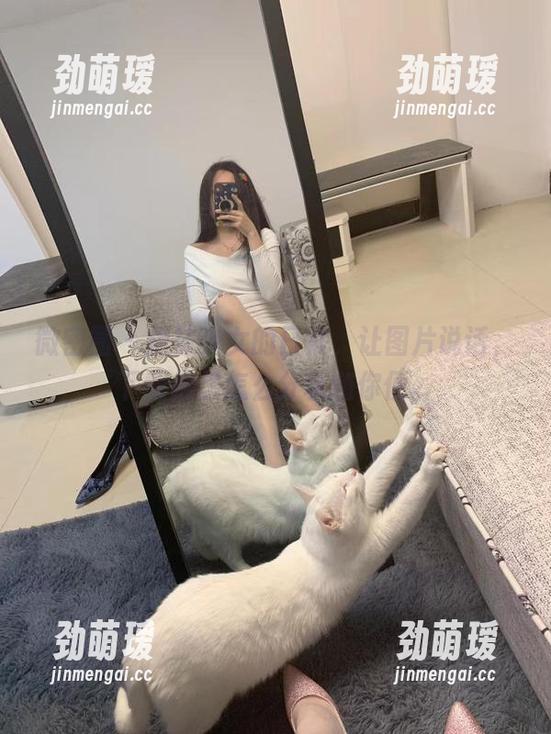 微密圈 - 提袜少女的日常，让图片说话，下载后想怎么分享随你便。