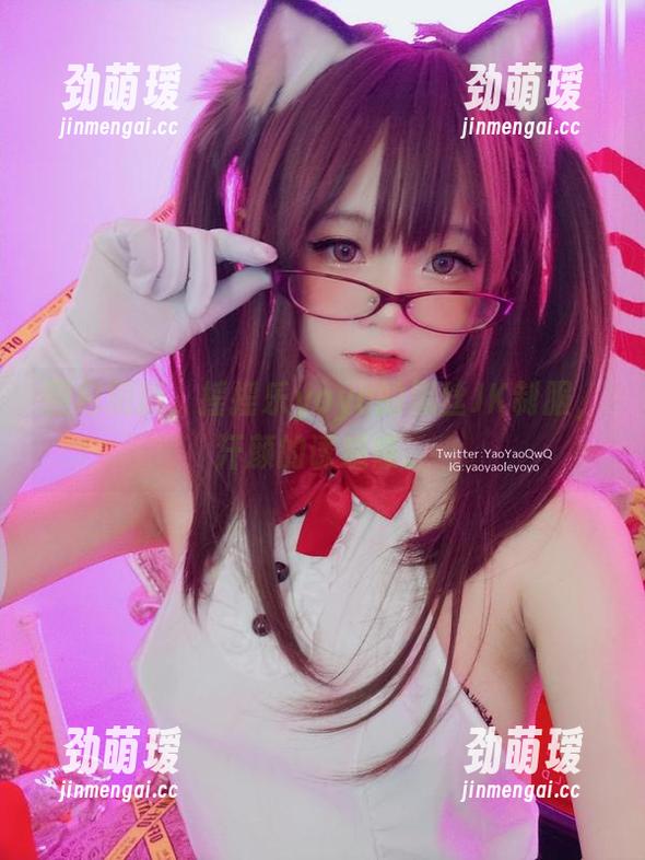 图包刷新，摇摇乐yoyo的黑丝JK制服，汗颜的诱惑感。