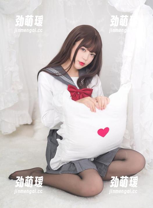 杏子夫人 随意翻阅:杏子夫人和她的牛仔裤在图库里闹腾