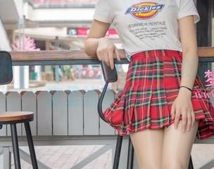 梦丝女神 – 清晰到让人流口水的苏柔:厨房里的高清奇迹