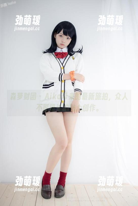 森萝财团-Aika 森萝财团 - Aika带来的最新旅拍,众人不愿错过的贴心创作。