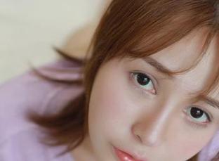 模范学院 – 看，桃香子的女孩搭配了几分心机，美图辣到位！