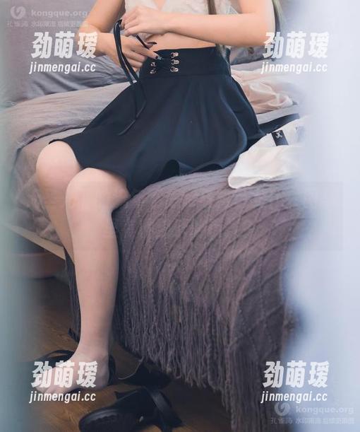 流年不停w 无圣光下的流年不停w与粉色女仆,图集里有种淡淡的撩拨?