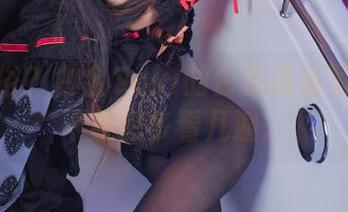 清新脱俗？白金Saki的白色高清写真让人不禁想多看几遍。