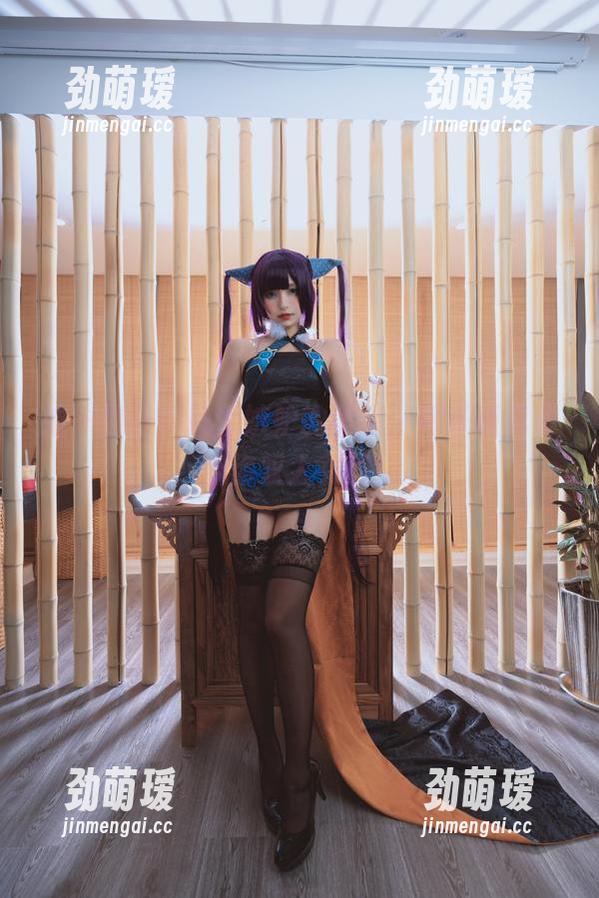 神乐坂真冬 拍一组让冷风也嫉妒的美图,神乐坂真冬带你双人共舞!