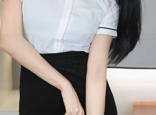 秀人网 – 奶牛?UU酱的免费图包,想想就觉得好奇怪。