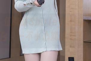 秀人网 – 伍晓丽Shirley的最新写真，纯白，一不小心就透光了！