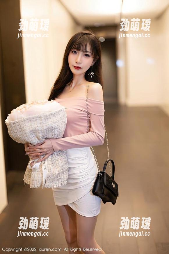 秀人网 - 媃柔rourou的花嫁写真合集，揭开那些甜蜜涉猎的面纱。