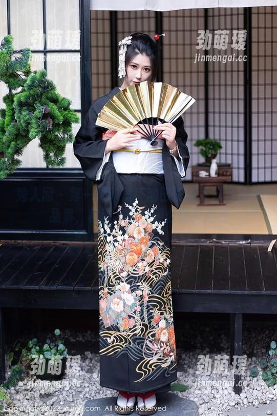 秀人网-油田溪溪 秀人网 - 第一眼印象!油田溪溪女友高清作品集,构图怎么就那么吸引我呢