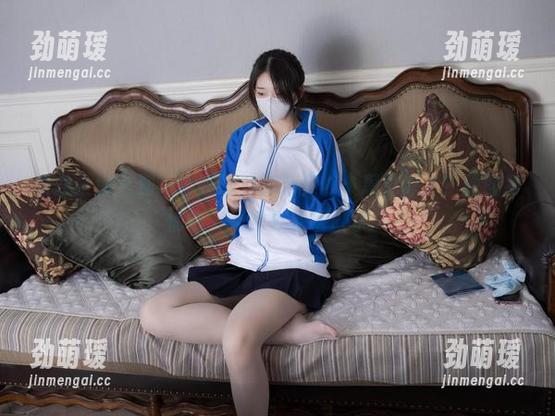 紧急企划-小恩 紧急企划 - 那一套婚纱,怎么又被小恩更新了?原图静悄悄,让我默默咽口水。