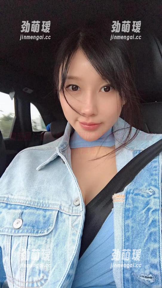 微密圈 - 被紫色哒豚豚比基尼震撼，高清图册不藏私