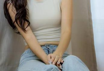 绮梦摄影 – 小莉的婚纱神游——图库里的另一面