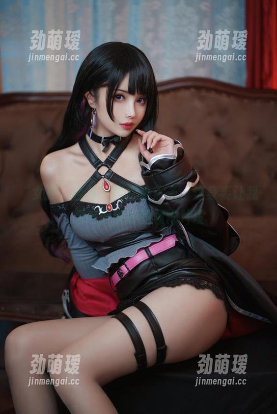 “女孩”合集：肉扣热热子，这身姿让我想起做梦时的模糊片段
